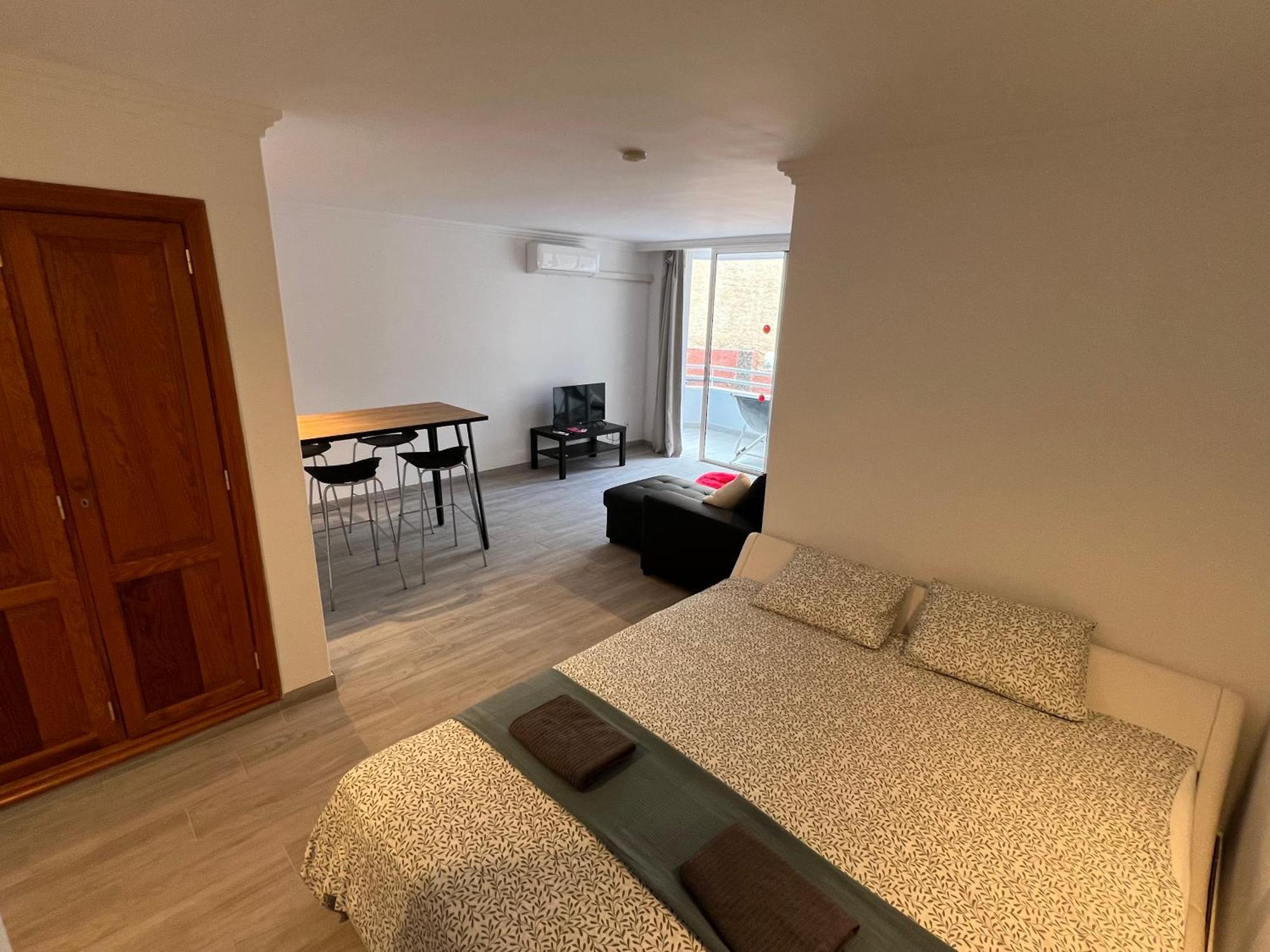 Air Conditioning, Private Parking And Fully Equipped Kitchen In Hotel Room In Golf Del Sur, Tenerife San Miguel de Abona Eksteriør bilde